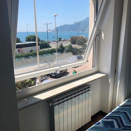 Hotel Blue Sea Salerno Zewnętrze zdjęcie