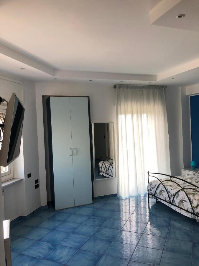 Hotel Blue Sea Salerno Zewnętrze zdjęcie