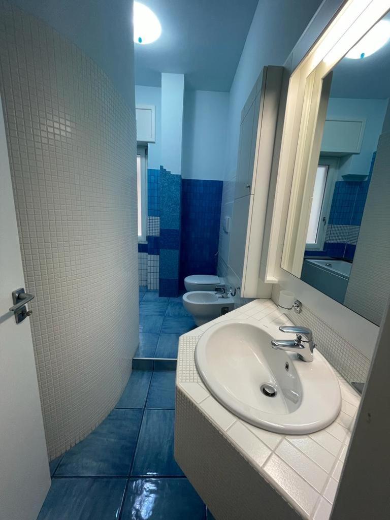 Hotel Blue Sea Salerno Zewnętrze zdjęcie