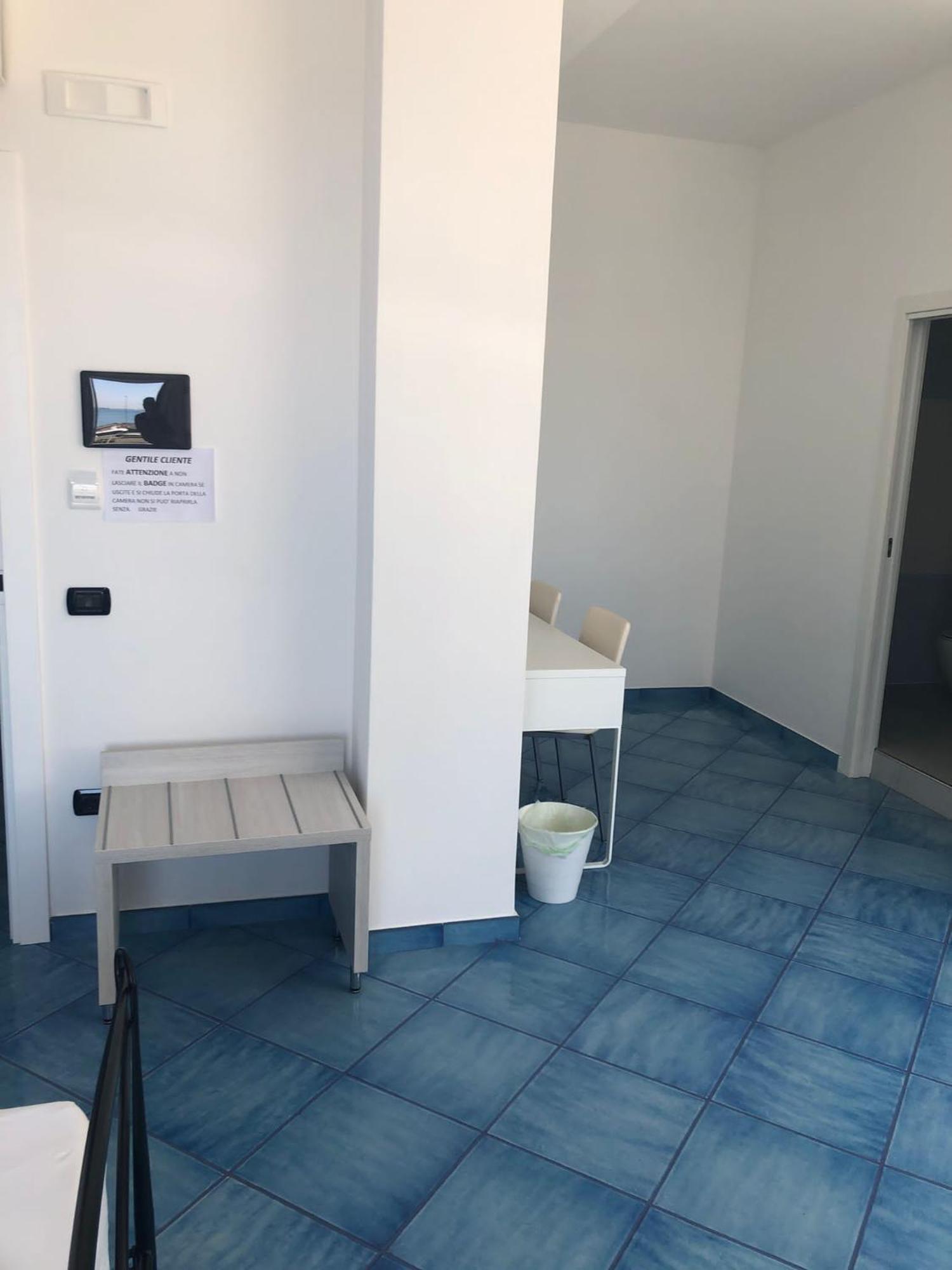 Hotel Blue Sea Salerno Zewnętrze zdjęcie